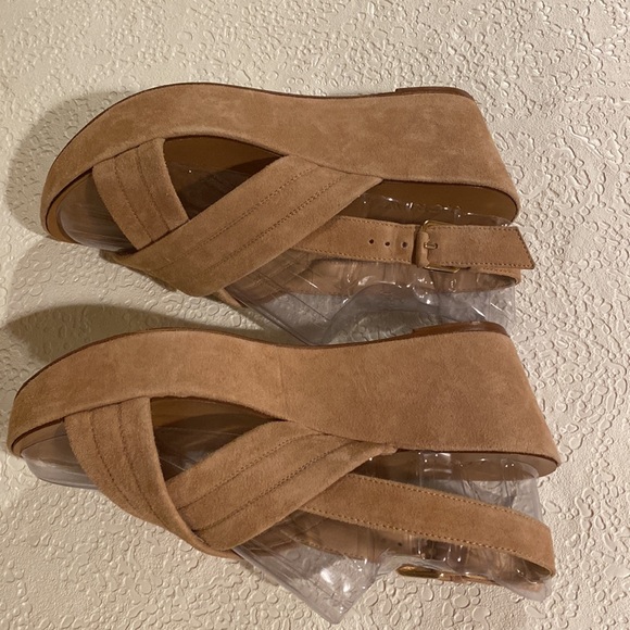 J Crew Marcie Tan Suede Criss Cross Wedge Sandals 8 Beautiful Shoes. - Picture 12 of 16